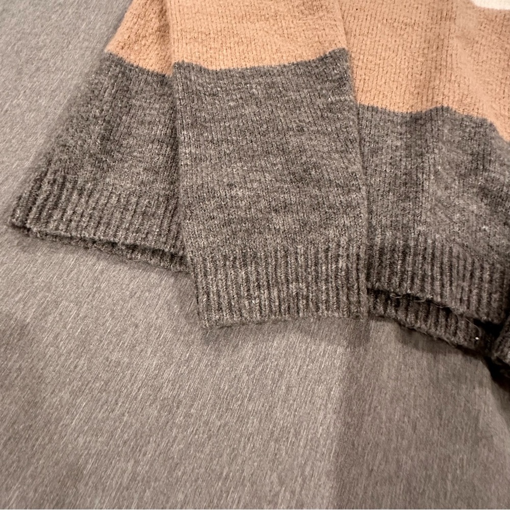 Forever 21 Colorblock Knit Sweater Gray Cream Tan Long Sleeve - Picture 4 of 10